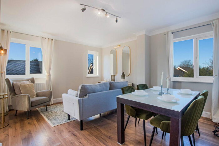 1 Bedroom Flat For Sale In Selhurst Road, South Norwood, SE25