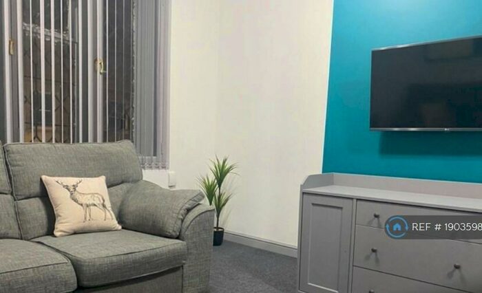 1 Bedroom Flat To Rent In Westgate, Huddersfield, HD1