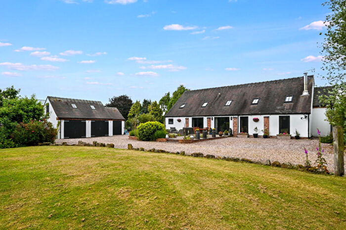 5 Bedroom Barn Conversion For Sale In Waldley Lane, Waldley, DE6