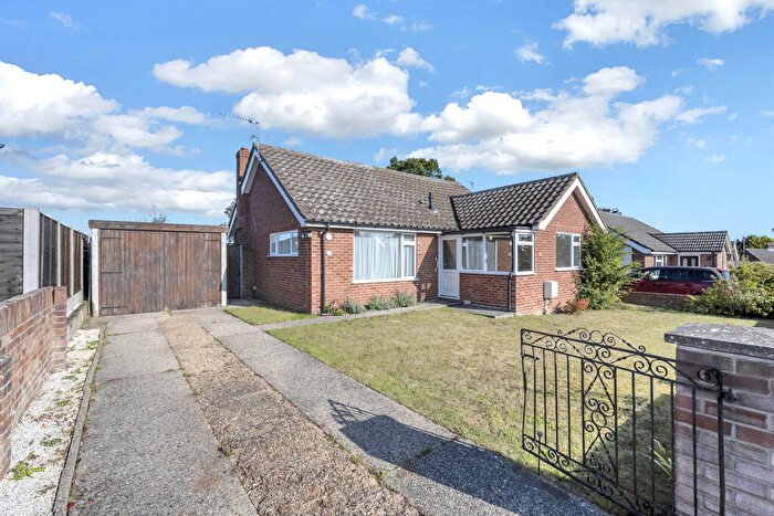2 Bedroom Detached Bungalow For Sale In Campion Crescent, Stowmarket, IP14
