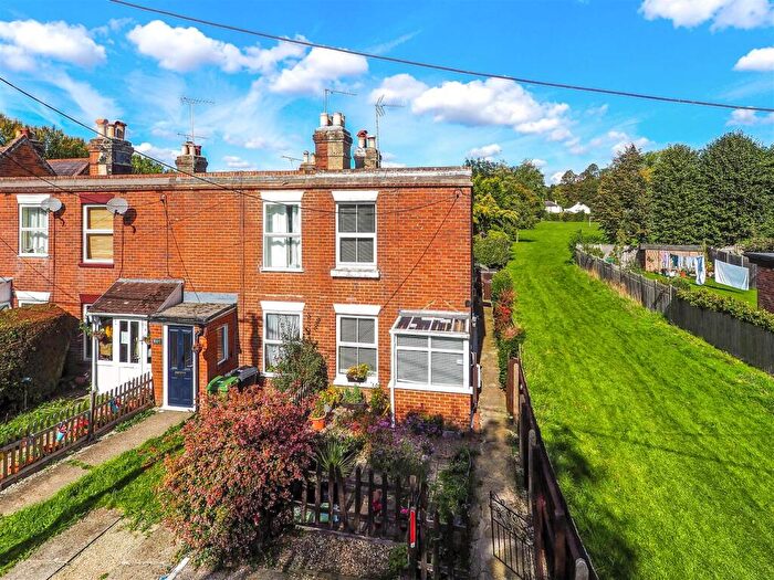 2 Bedroom End Of Terrace House For Sale In Micheldever Road, Whitchurch, RG28