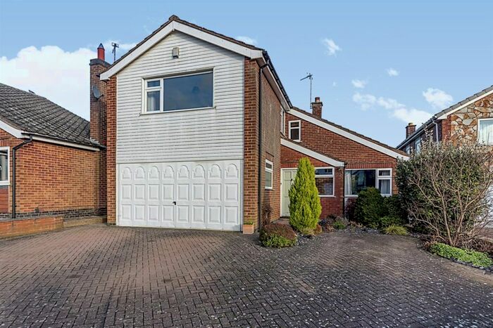 4 Bedroom Detached House For Sale In Digby Close, Tilton On The Hill, Leicester, LE7