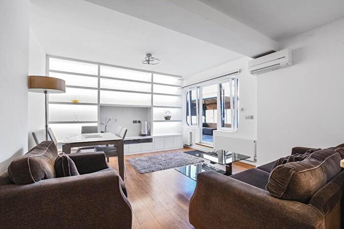 2 Bedroom Flat To Rent In East Barnet Road, Barnet, EN4