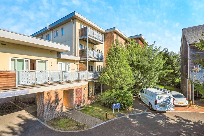 2 Bedroom Flat For Sale In The Nurseries, Lewes, BN7