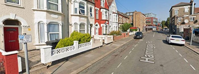 Studio To Rent In Harringay Road, Harringay Ladder, N15