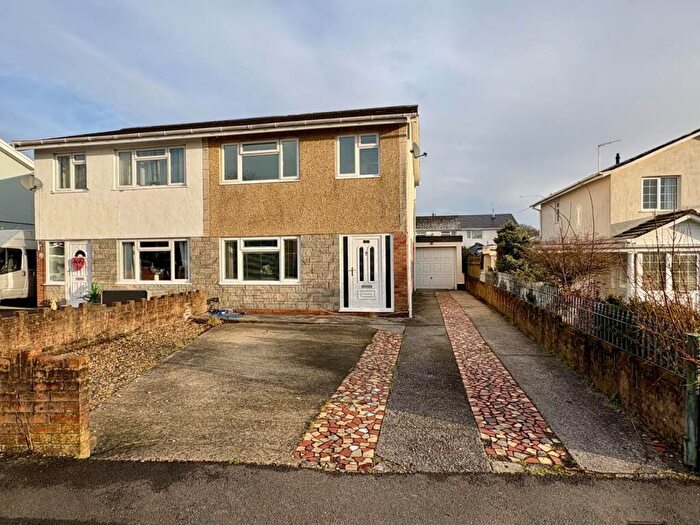 3 Bedroom Semi Detached House To Rent In Cefn Nant, Pencoed, CF35