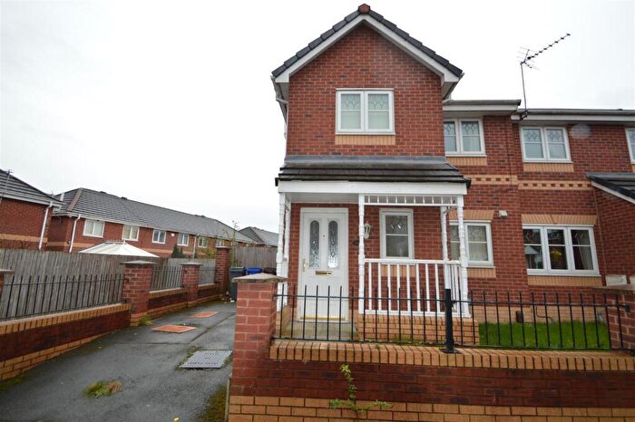 3 Bedroom House To Rent In Drake Avenue, Wythenshawe, Manchester, M22