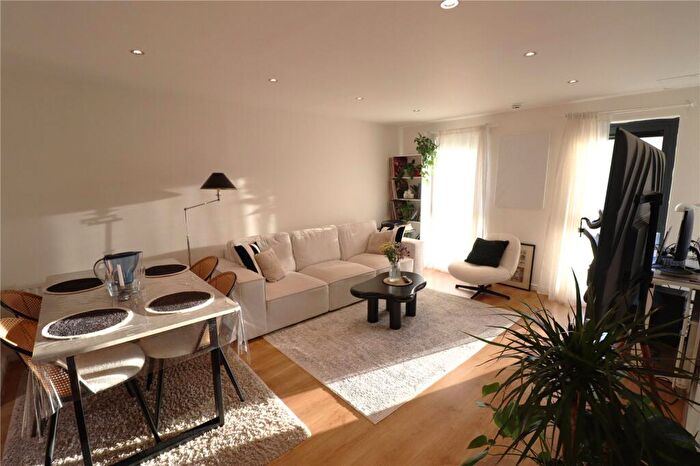 1 Bedroom Apartment To Rent In Warneford Court, London, NW9