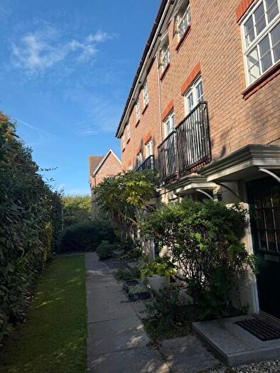 3 Bedroom Town House To Rent In Bartrum Lane, IP5