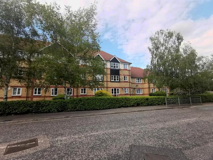 1 Bedroom Flat To Rent In Hove Close, Grays, RM17