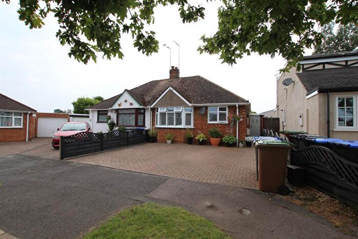 2 Bedroom House For Sale In Greenwood Close, Moulton, NN3