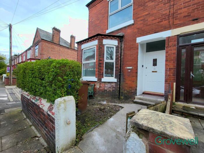 3 Bedroom Terraced House To Rent In Oak Road, Salford, M7