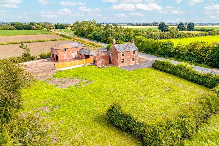 Detached House For Sale In Leagate Road, Gipsey Bridge, Boston, Lincolnshire, PE22