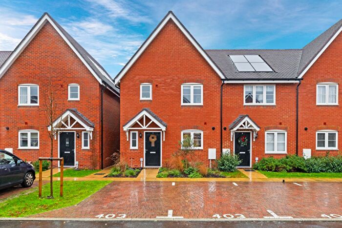 3 Bedroom Semi Detached House For Sale In Ref: Sb - Earhart Drive, Westvale Park, RH6