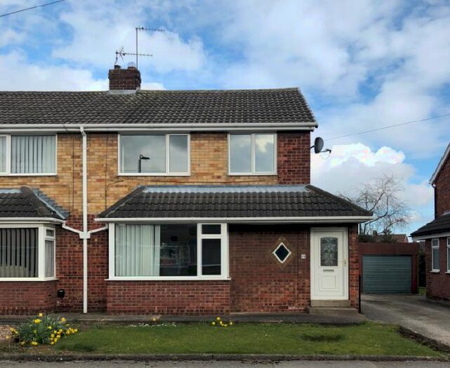 3 Bedroom House To Rent In St Leonards Road, Beverley, HU17
