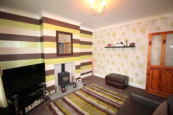 3 Bedroom House To Rent In Rose Street, Farington, Leyland, PR25