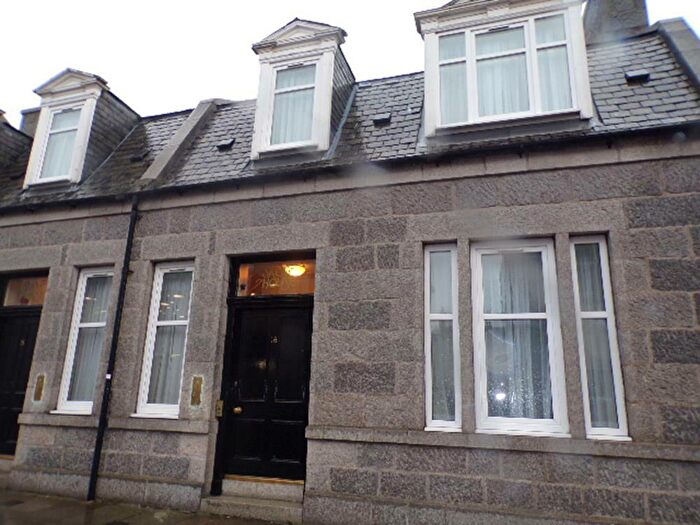1 Bedroom Flat To Rent In Union Grove, First Floor, AB10