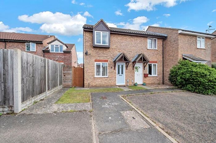 2 Bedroom Terraced House For Sale In Sussex Road, Bury St. Edmunds, IP32