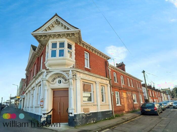 1 Bedroom Apartment To Rent In Kingsway, Harwich, CO12