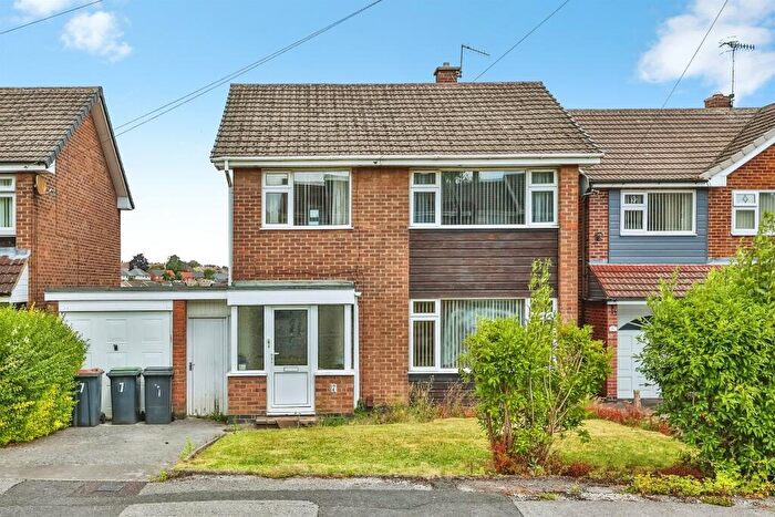 3 Bedroom Detached House For Sale In Primrose Rise, Newthorpe, Nottingham, NG16