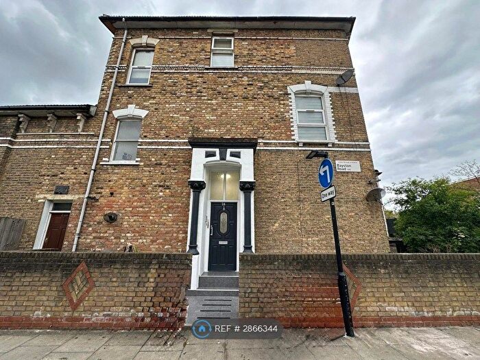 2 Bedroom Flat To Rent In Brooke Road, London, N16