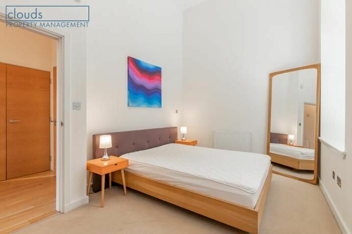 1 Bedroom Flat To Rent In Simpson Loan, Edinburgh, EH3