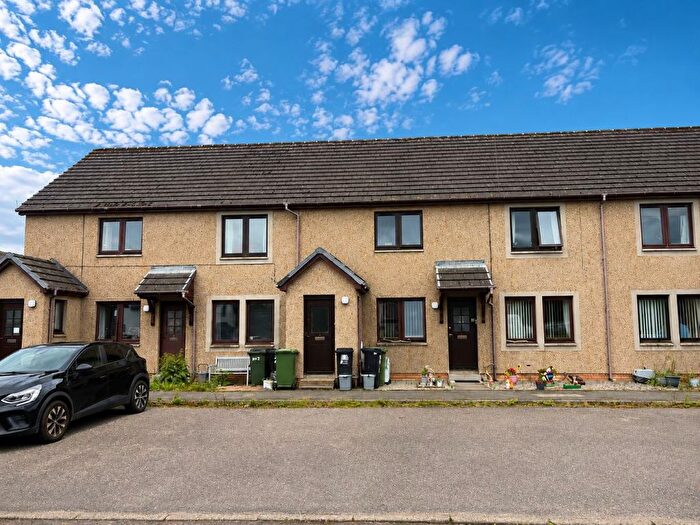 2 Bedroom Flat For Sale In Croyard Park, Beauly, Inverness-Shire, IV4