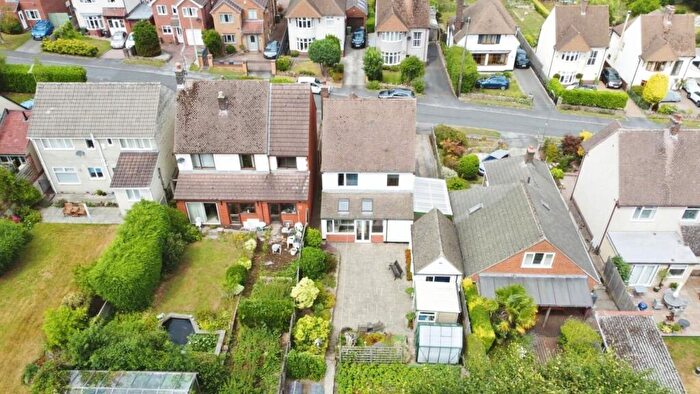 3 Bedroom Detached House For Sale In Hazel Drive, Wingerworth, Chesterfield, S42