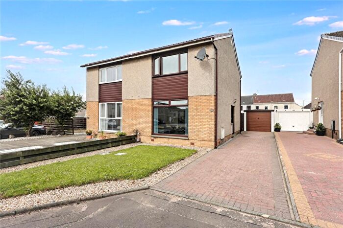 2 Bedroom Semi Detached House For Sale In Park Lea, Rosyth, Dunfermline, Fife, KY11