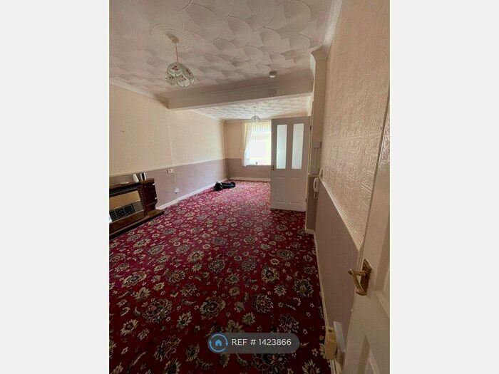4 Bedroom End Of Terrace House To Rent In Blake Street, Maerdy, Ferndale, CF43