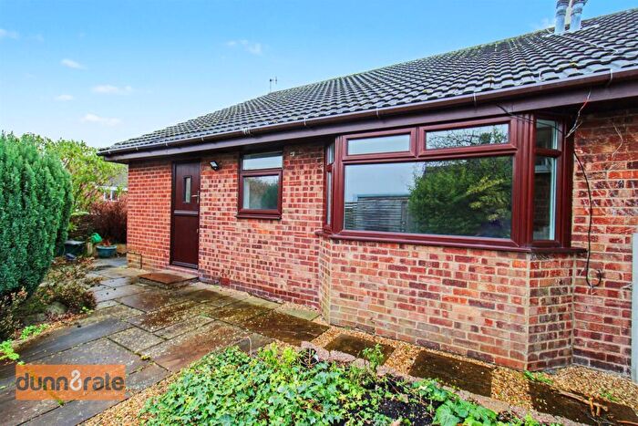 2 Bedroom Semi-Detached Bungalow For Sale In Slapton Close, Eaton Park, Stoke-On-Trent, ST2
