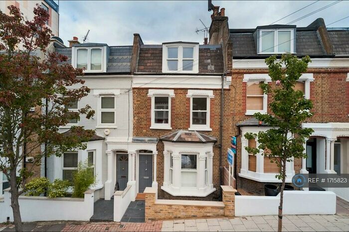 4 Bedroom Terraced House To Rent In Mossbury Road, London, SW11
