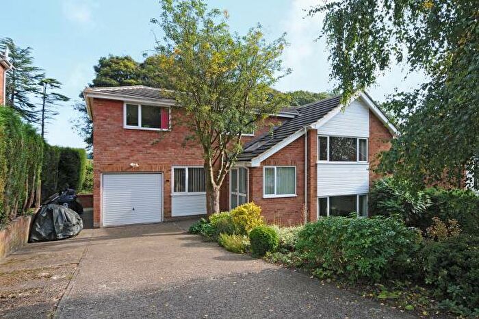 5 Bedroom Detached House To Rent In Gayton Close, Chesham Bois, HP6
