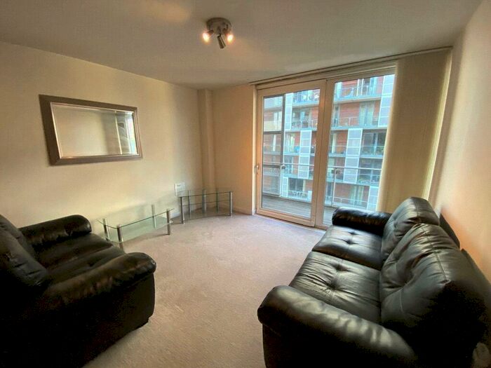 2 Bedroom Apartment To Rent In Spectrum Block, Blackfriars Road, Manchester City Centre, Salford, M3