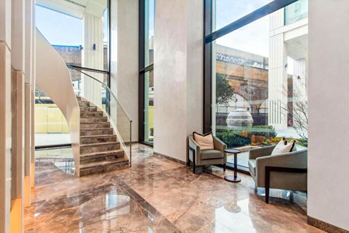 2 Bedroom Flat To Rent In Casson Square, London, SE1