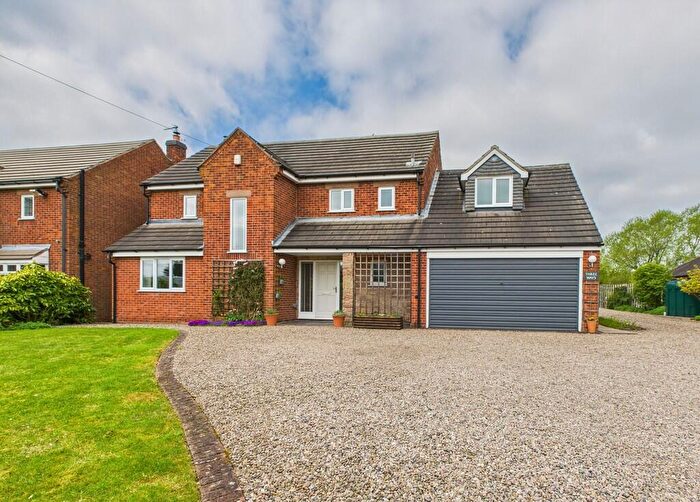 4 Bedroom Detached House For Sale In Longford, Ashbourne, DE6