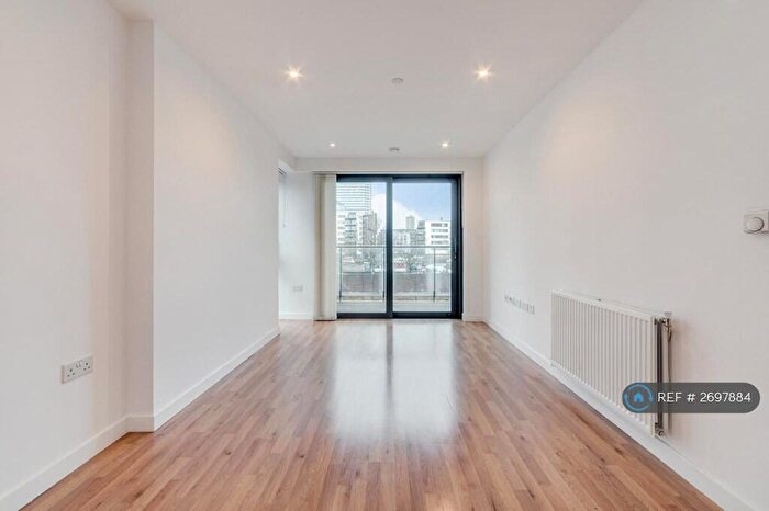 1 Bedroom Flat To Rent In Horizons Tower, London, E14