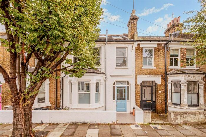 4 Bedroom Terraced House To Rent In Abdale Road, London, W12