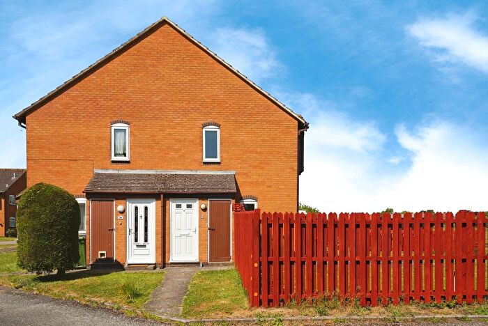 1 Bedroom Semi-Detached House For Sale In Tithe Court, Middle Littleton, Evesham, Worcestershire, WR11