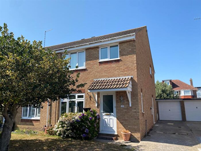 3 Bedroom Semi Detached House To Rent In Chippers Road, Worthing, BN13
