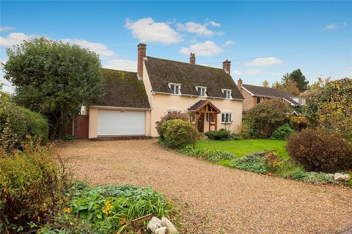 4 Bedroom Detached House For Sale In Warden Road, Ickwell, Biggleswade, Bedfordshire, SG18