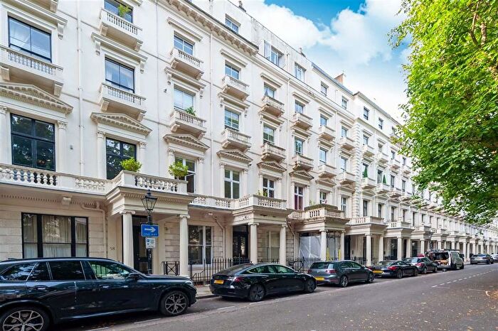 1 Bedroom Flat To Rent In Queens Gardens, Hyde Park, W2