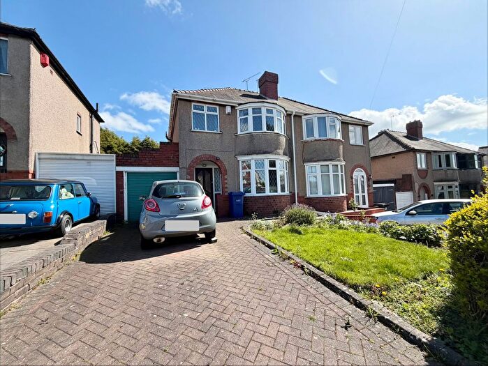 3 Bedroom Semi Detached House For Sale In Quarry Road, Dudley Wood, Netherton, Dudley, DY2