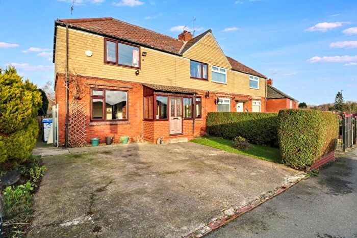 3 Bedroom Semi-Detached House For Sale In Tunwell Avenue, Sheffield, S5