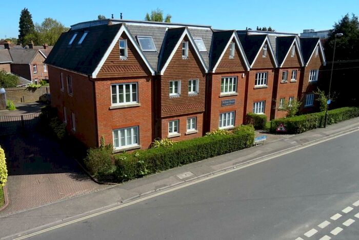 1 Bedroom Flat To Rent In Ifield Road, West Green, RH11