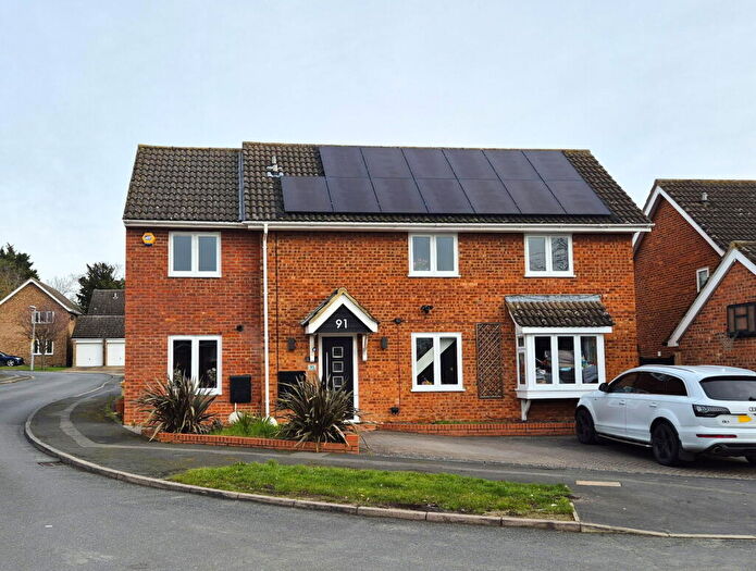 5 Bedroom Detached House For Sale In Chase Hill Road Arlesey Bedfordshire, SG15