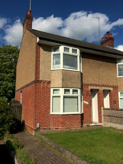 3 Bedroom Semi-Detached House To Rent In Old Heath Road, Colchester, CO1