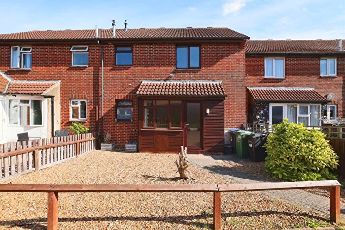 1 Bedroom Terraced House For Sale In Castlehaven Close, Chippenham, SN15