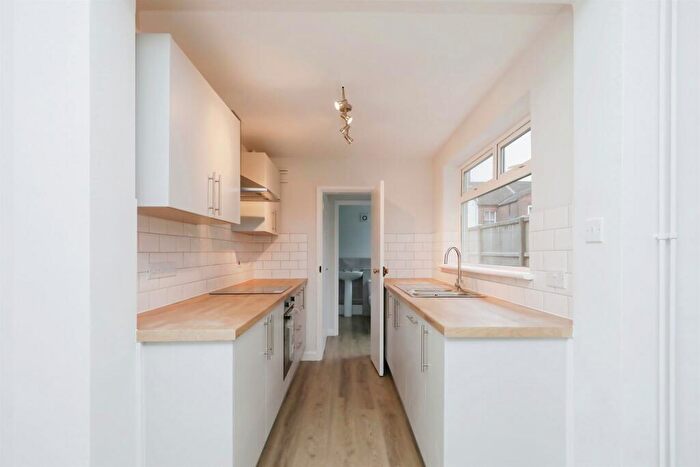 3 Bedroom Terraced House For Sale In Carshalton Road, Norwich, NR1