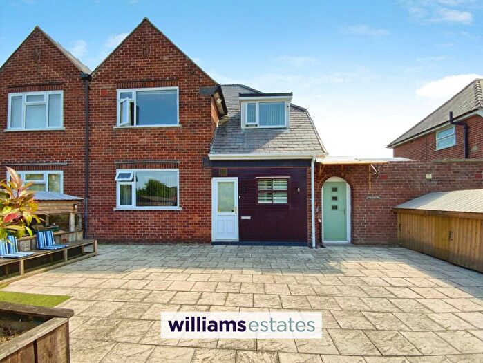 3 Bedroom Semi-Detached House For Sale In Maes Bodlonfa, Mold, CH7